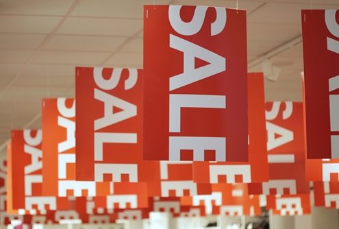Whether-selling-a-product-a-service-or-a-little-of-each-accounting-and-financial-reporting-tasks-can-become-more-complicated-under-a-recurring-revenue_2471_40163865_0_14135799_500-495x334